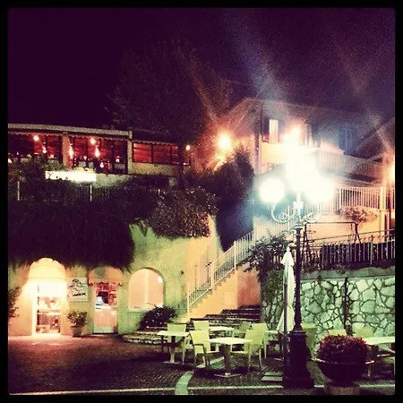 Everest Bar Ristorantino 2*