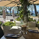 Everest - Bar E Ristorante Otel 2*