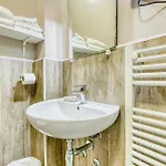 Everest - Bar E Ristorante Hotell Gabicce Mare