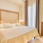 Otel Everest - Bar E Ristorante Gabicce Mare