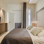 Otel Everest - Bar E Ristorante