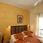 Hotel Everest - Bar E Ristorante 2*