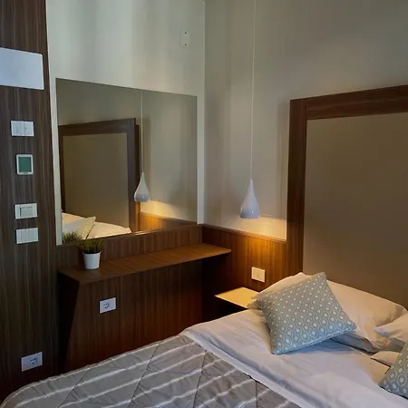 Everest - Bar E Ristorante 2* Gabicce Mare