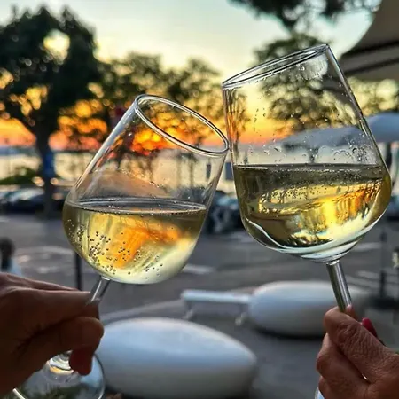 Hotel Everest - Bar E Ristorante 2*