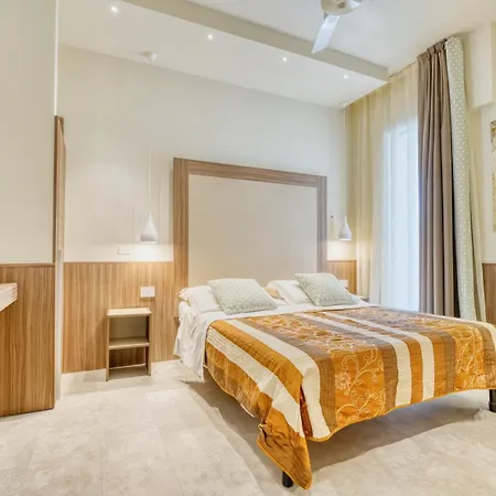 Hotel Everest - Bar E Ristorante