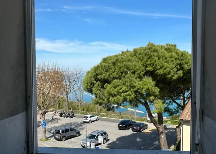 Everest - Bar E Ristorante Gabicce Mare