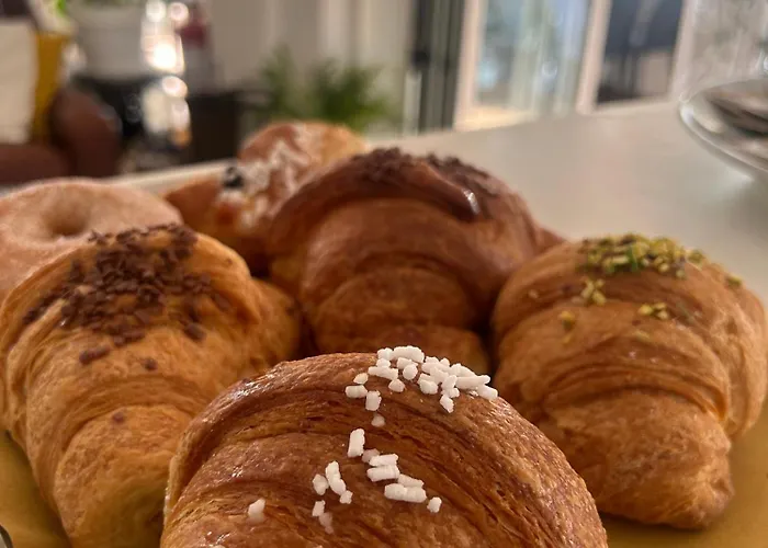 Hotel Everest - Bar E Ristorante Gabicce Mare