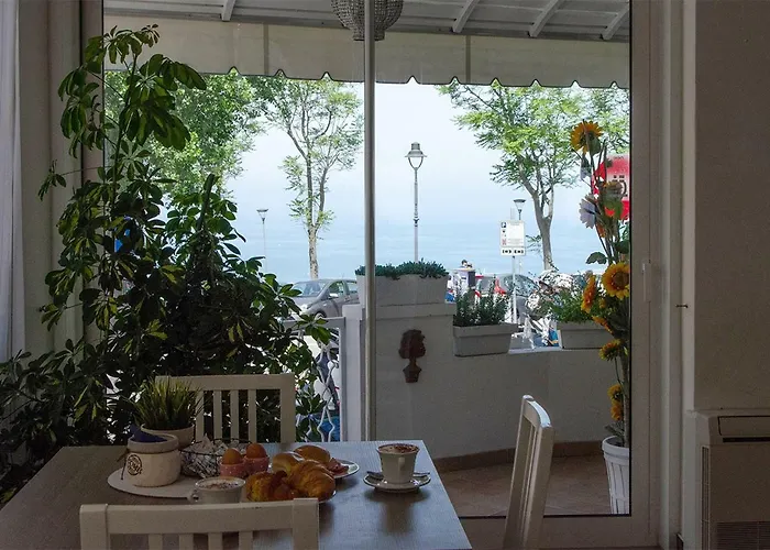 Everest - Bar E Ristorante Hotel 2*